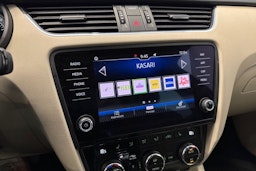 sininen Skoda Octavia 2020 kuva 23.