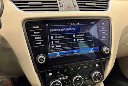 sininen Skoda Octavia 2020 kuva 24.