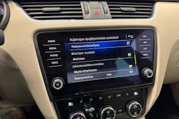 sininen Skoda Octavia 2020 kuva 31.