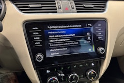 sininen Skoda Octavia 2020 kuva 32.