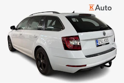valkoinen Skoda Octavia 2020 kuva 2.