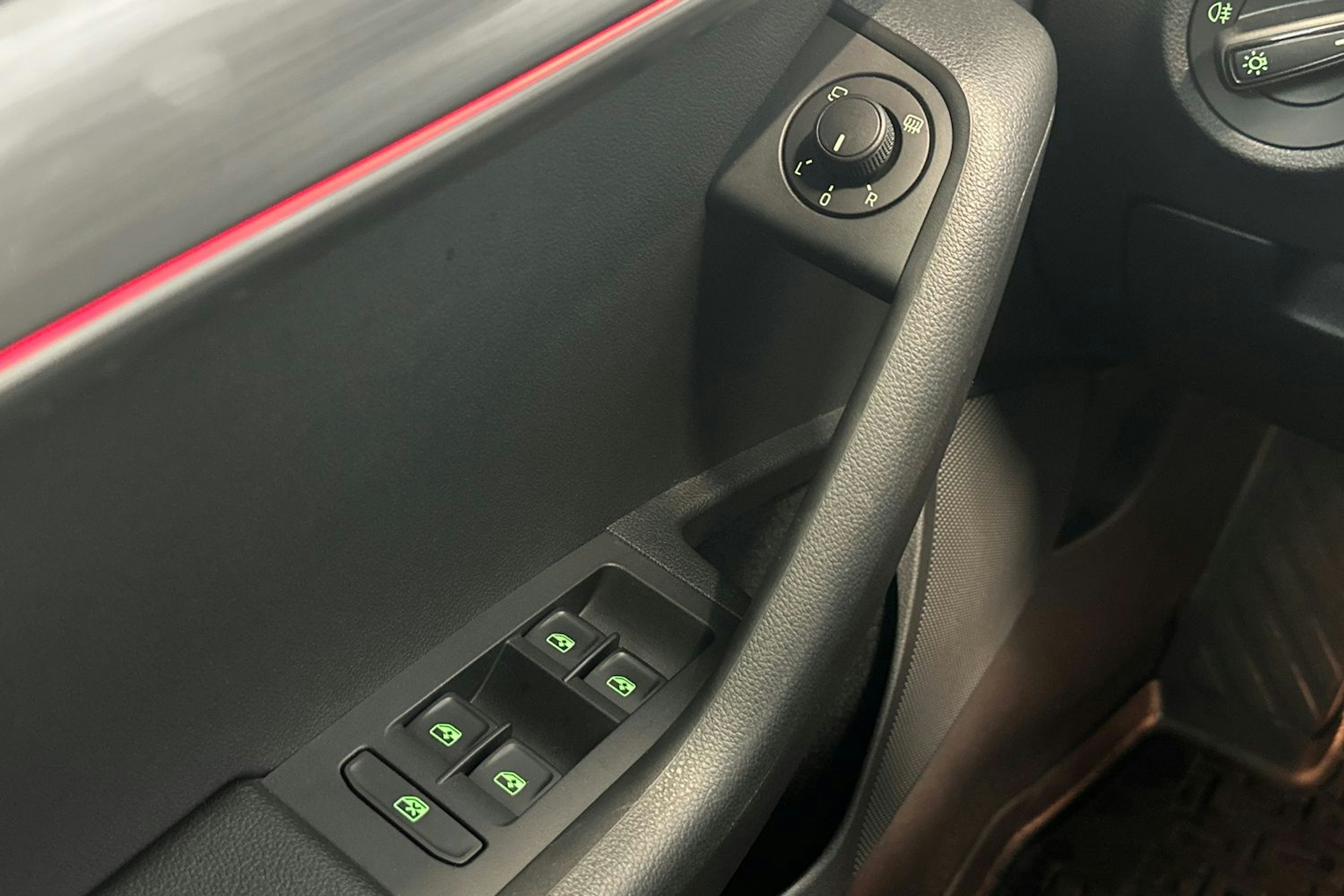 sininen Skoda Octavia 2020 kuva 17.