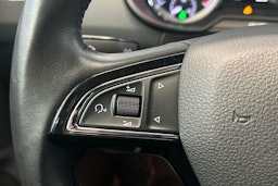sininen Skoda Octavia 2020 kuva 20.