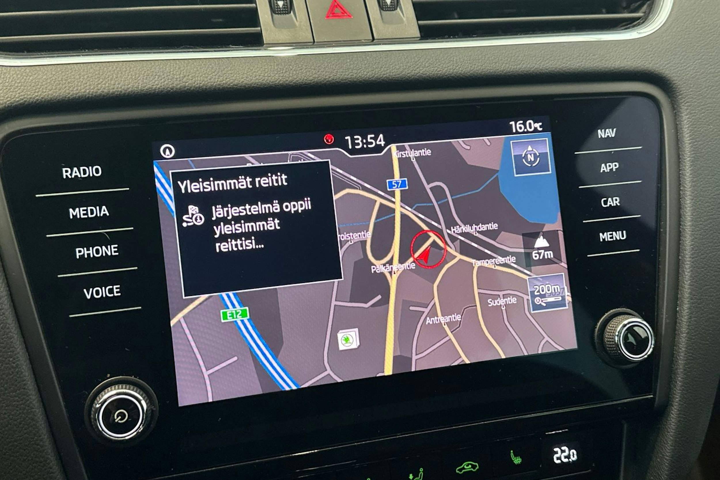 sininen Skoda Octavia 2020 kuva 23.