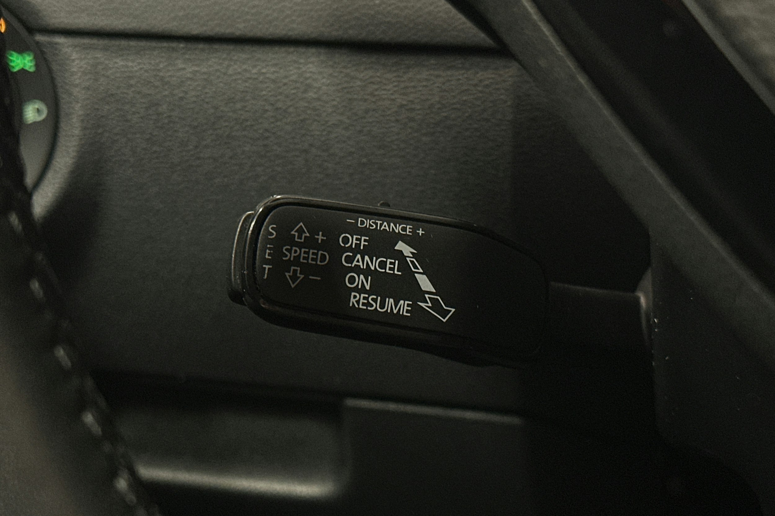 sininen Skoda Octavia 2020 kuva 21.