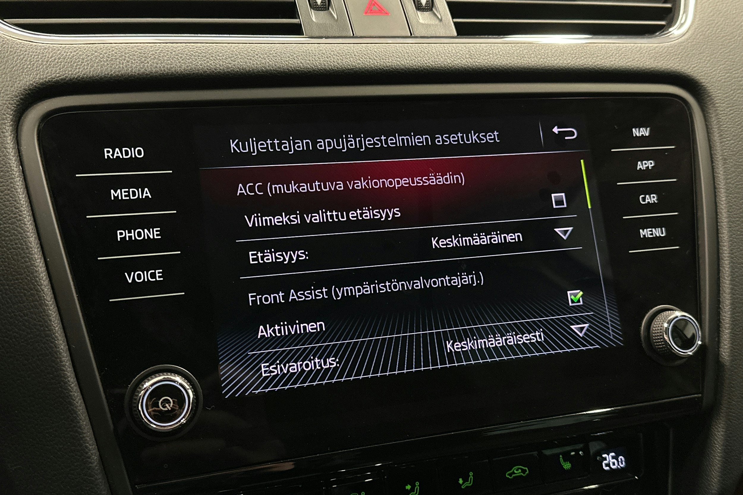 sininen Skoda Octavia 2020 kuva 24.