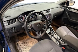Sininen Skoda OCTAVIA 2020 kuva 3.