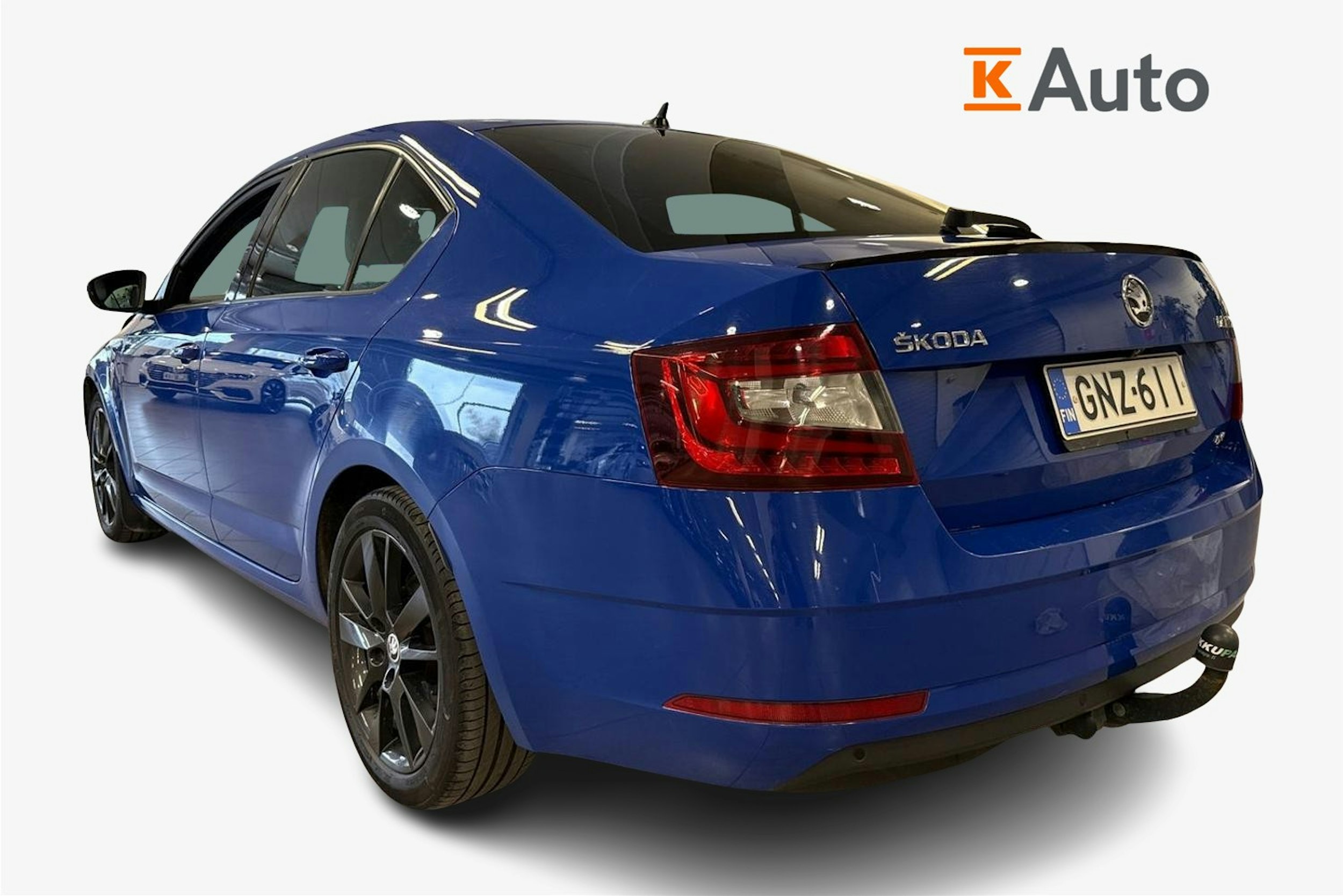 sininen Skoda Octavia 2020 kuva 2.