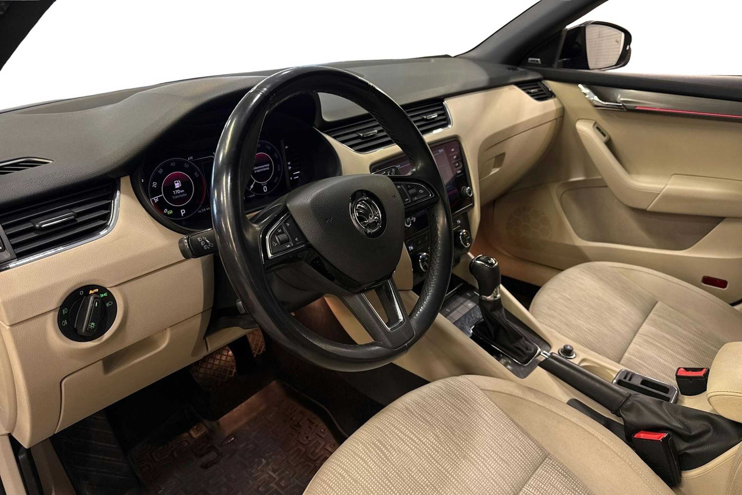 sininen Skoda Octavia 2020 kuva 7.