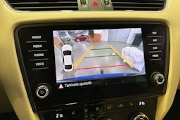 sininen Skoda Octavia 2020 kuva 28.