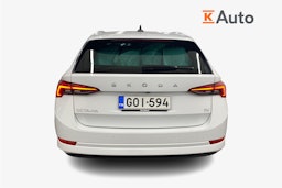 Valkoinen Skoda OCTAVIA 2020 kuva 3.