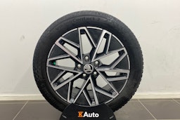 Valkoinen Skoda OCTAVIA 2020 kuva 13.