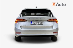 harmaa Skoda Octavia 2020 kuva 3.