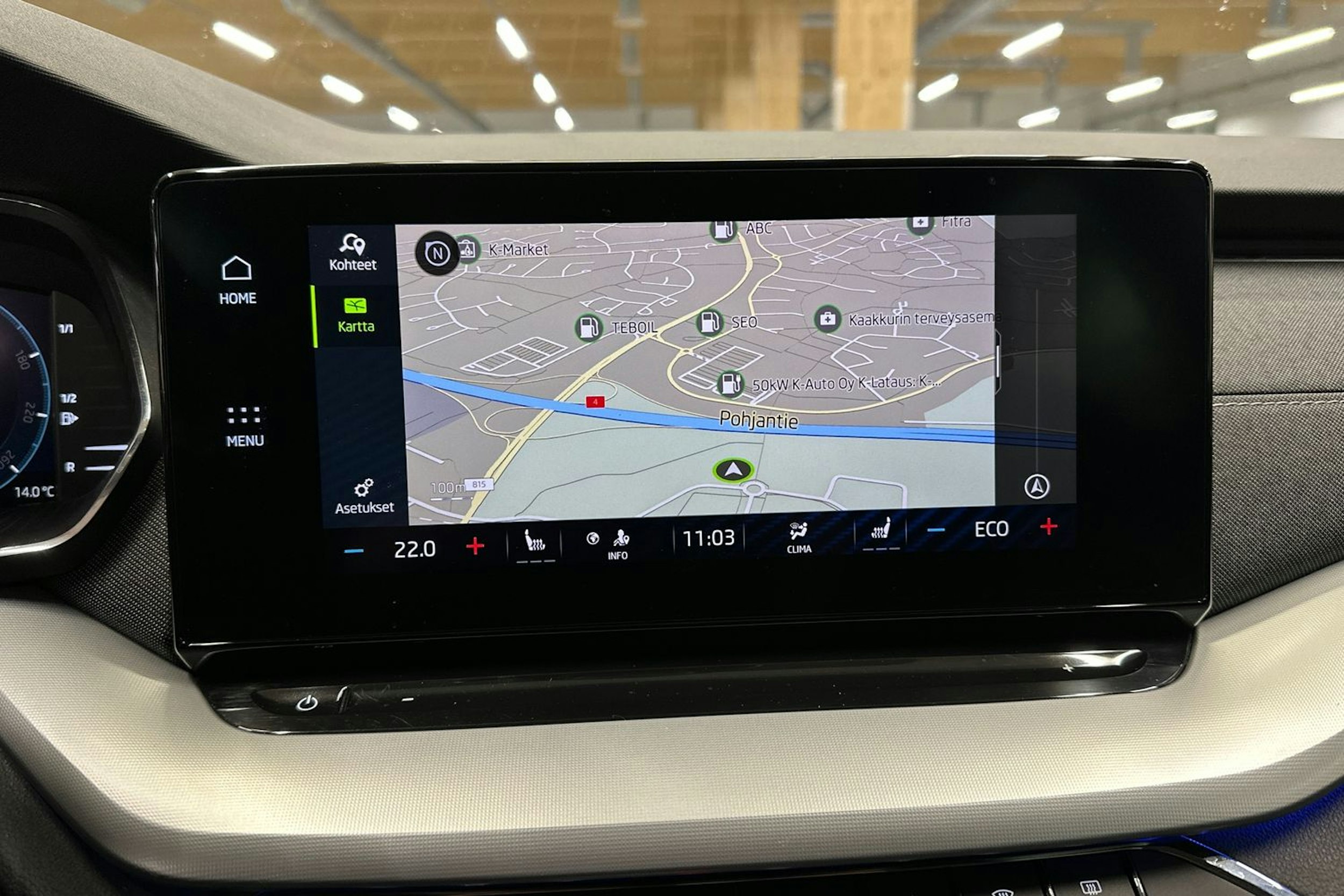 harmaa Skoda Octavia 2020 kuva 25.