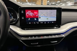 harmaa Skoda Octavia 2020 kuva 26.