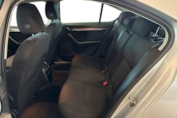 met. harmaa Skoda Octavia 2020 kuva 10.