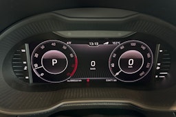 met. harmaa Skoda Octavia 2020 kuva 16.