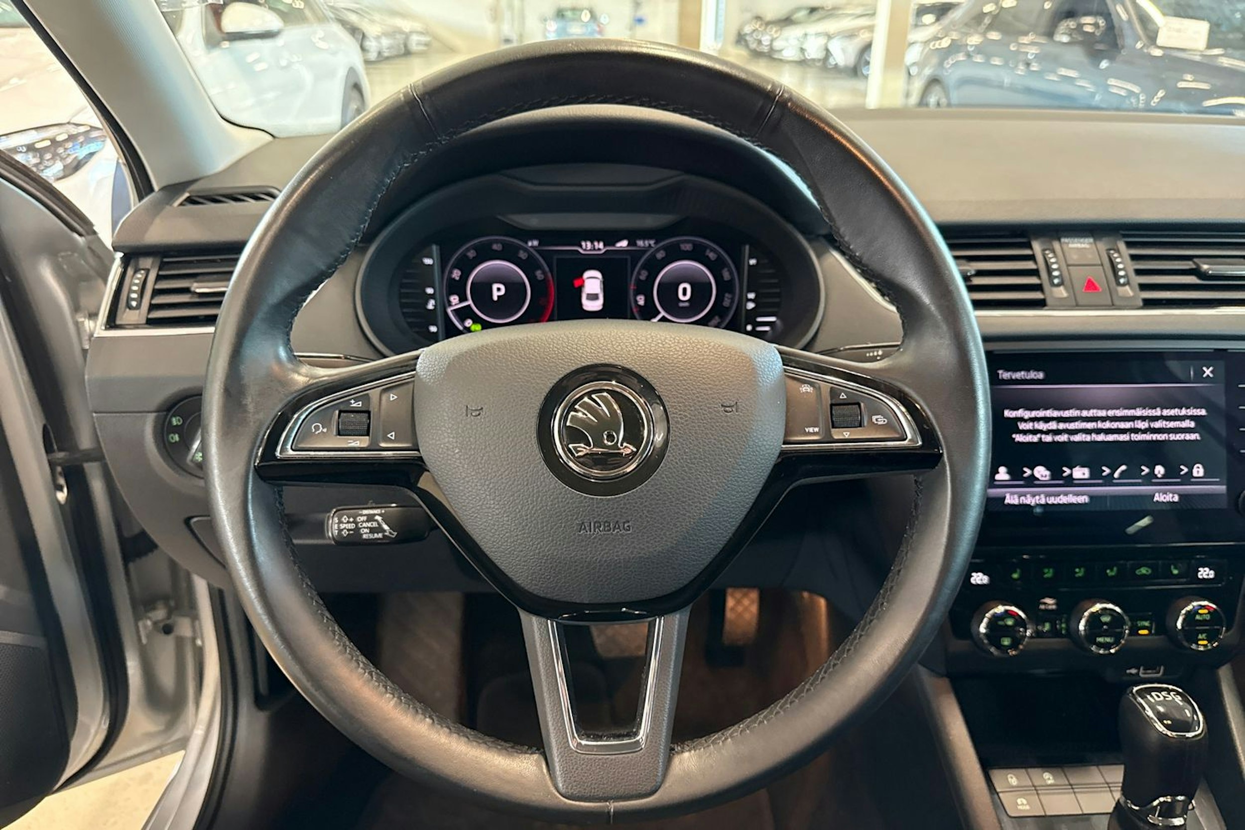 met. harmaa Skoda Octavia 2020 kuva 17.