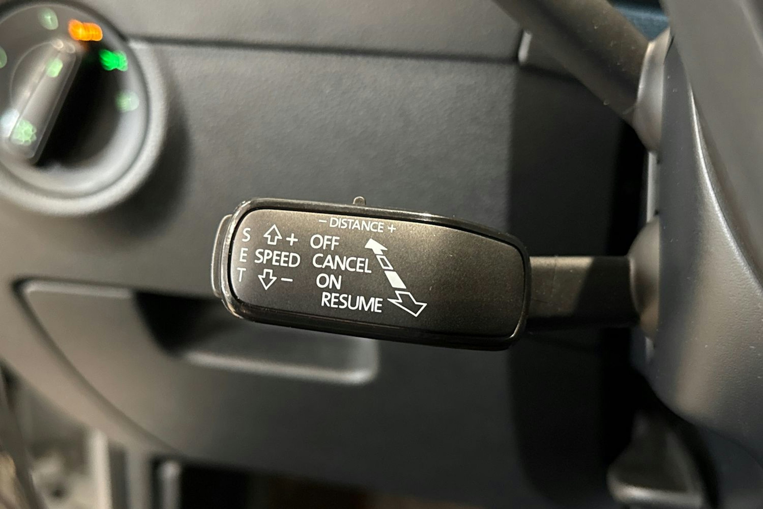 met. harmaa Skoda Octavia 2020 kuva 20.