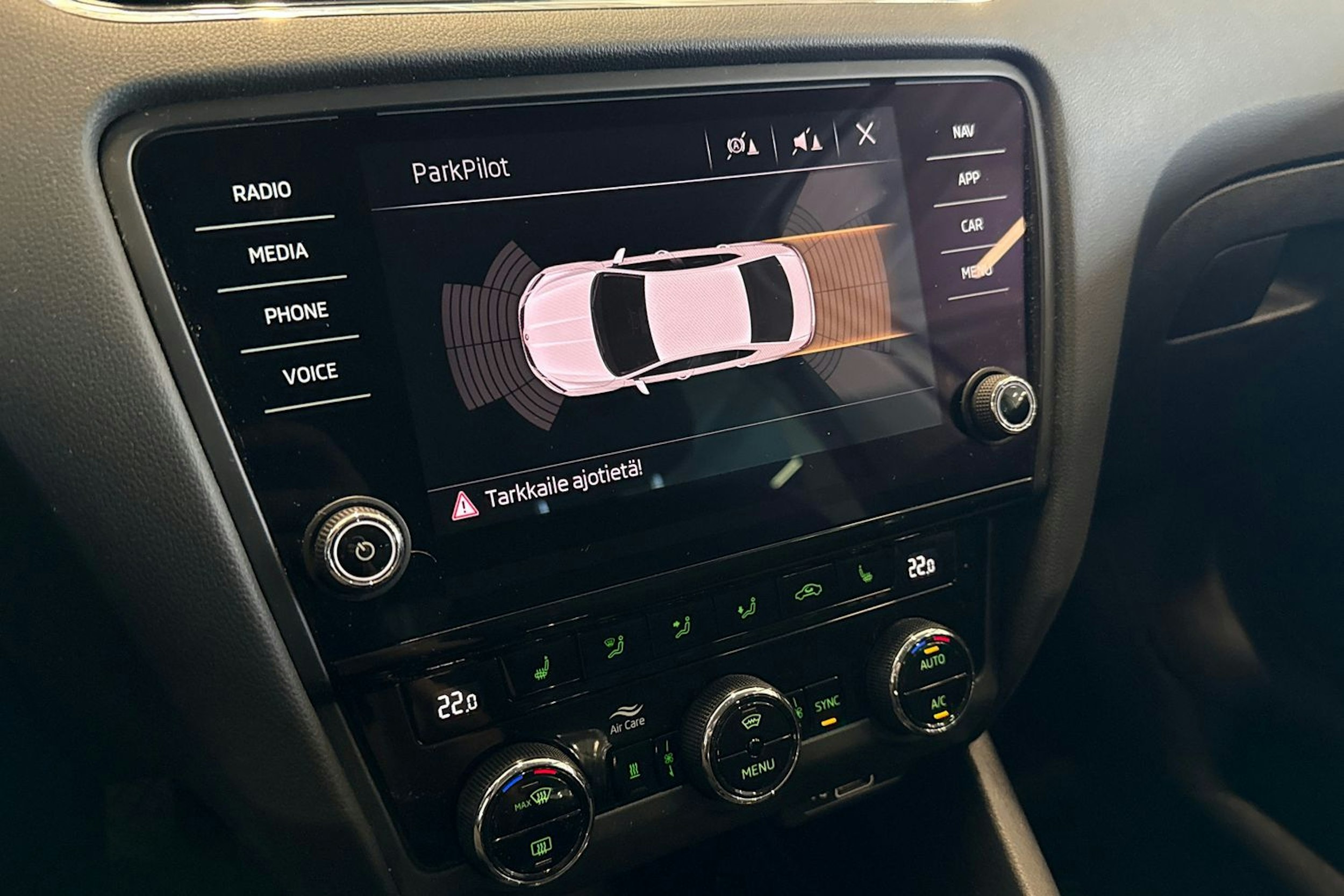 met. harmaa Skoda Octavia 2020 kuva 21.