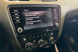 met. harmaa Skoda Octavia 2020 kuva 24.