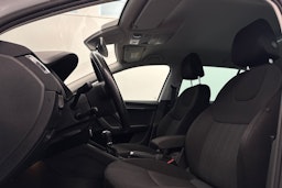 valkoinen Skoda Octavia 2020 kuva 12.