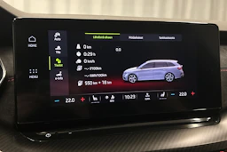 harmaa Skoda Octavia 2020 kuva 23.