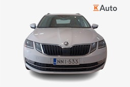 Valkoinen Skoda OCTAVIA 2020 kuva 5.