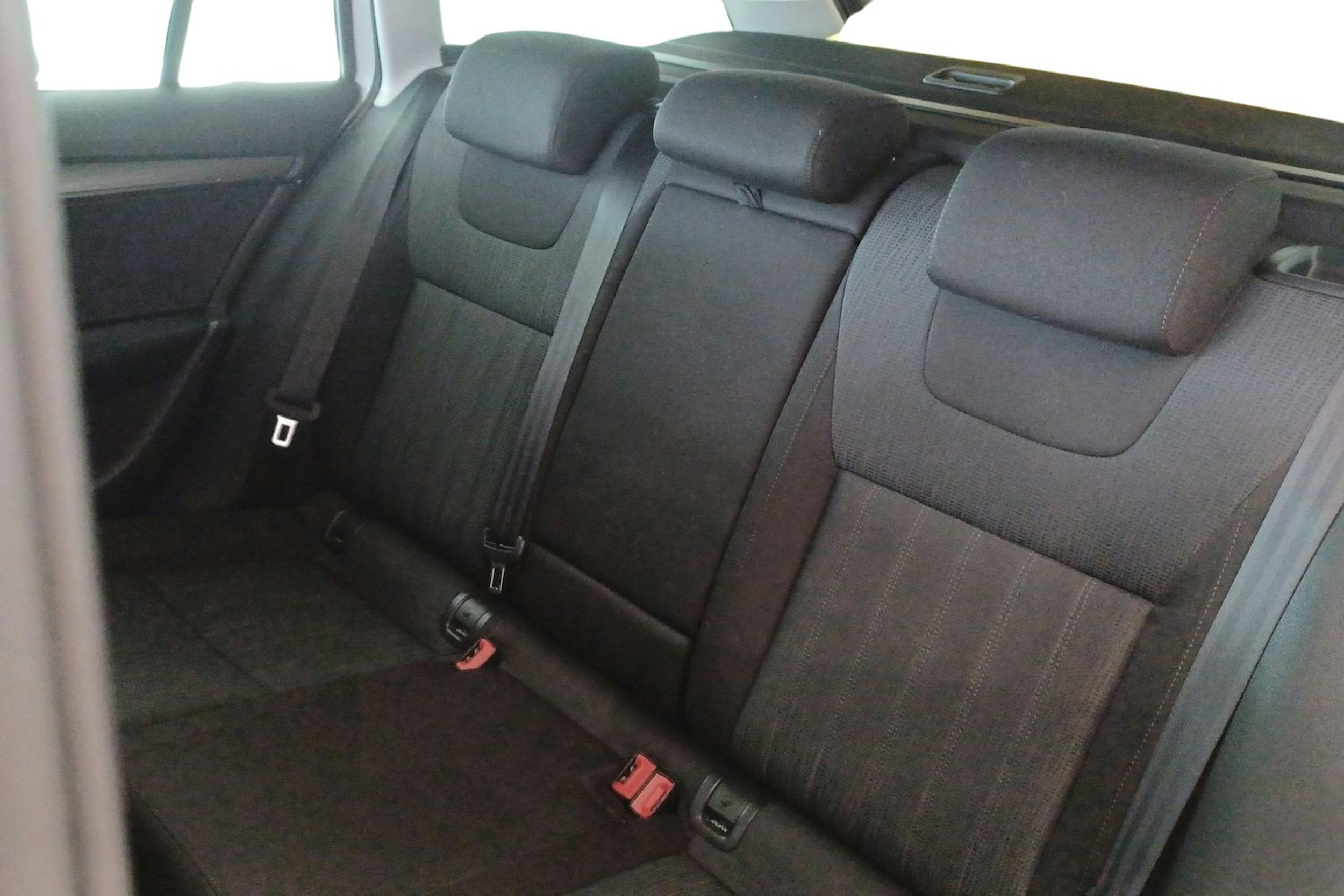 Valkoinen Skoda OCTAVIA 2020 kuva 10.