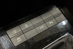 musta Skoda Octavia 2020 kuva 22.
