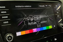 musta Skoda Octavia 2020 kuva 26.