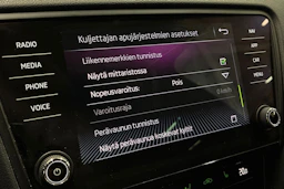 musta Skoda Octavia 2020 kuva 29.