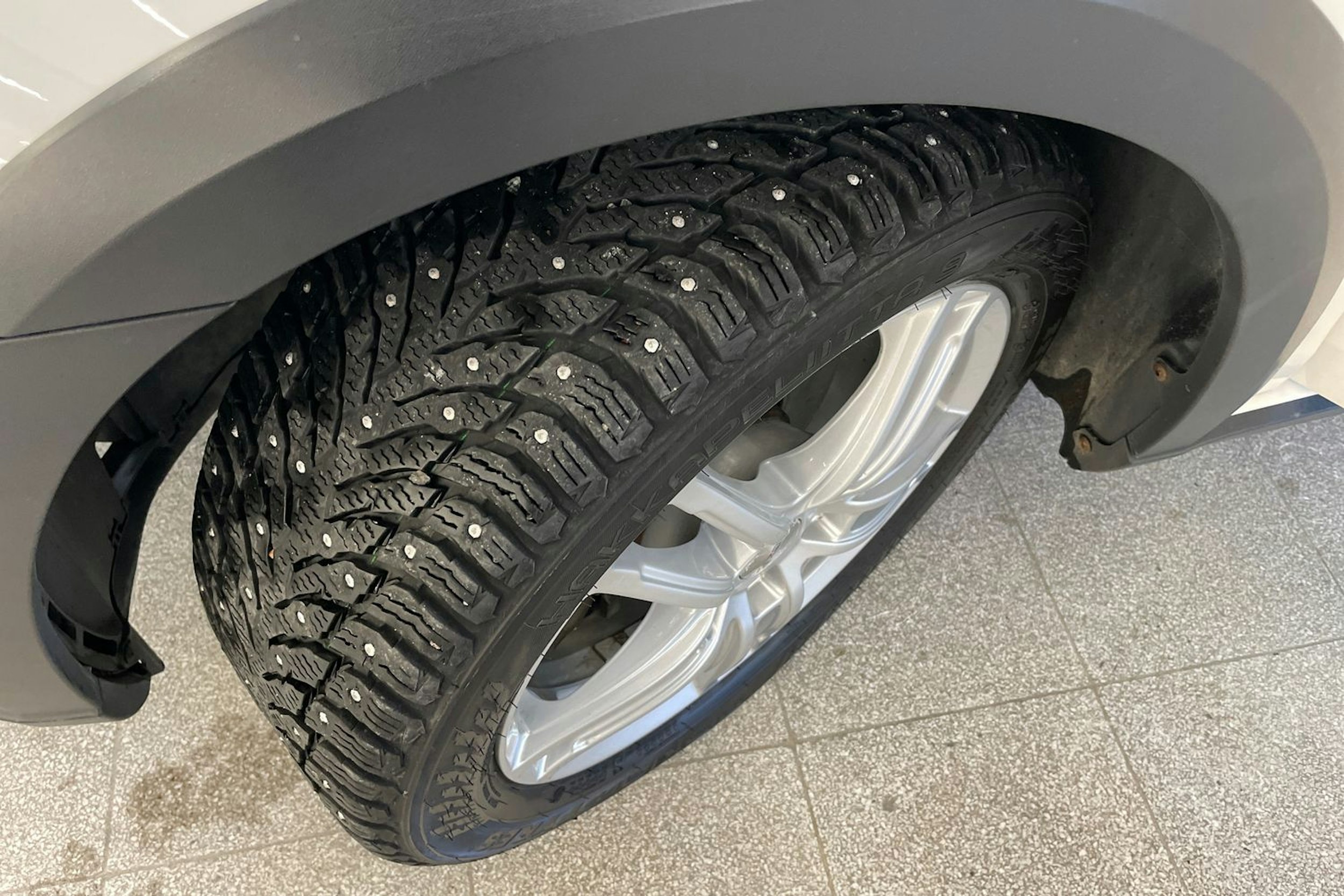 valkoinen Skoda Octavia 2020 kuva 14.