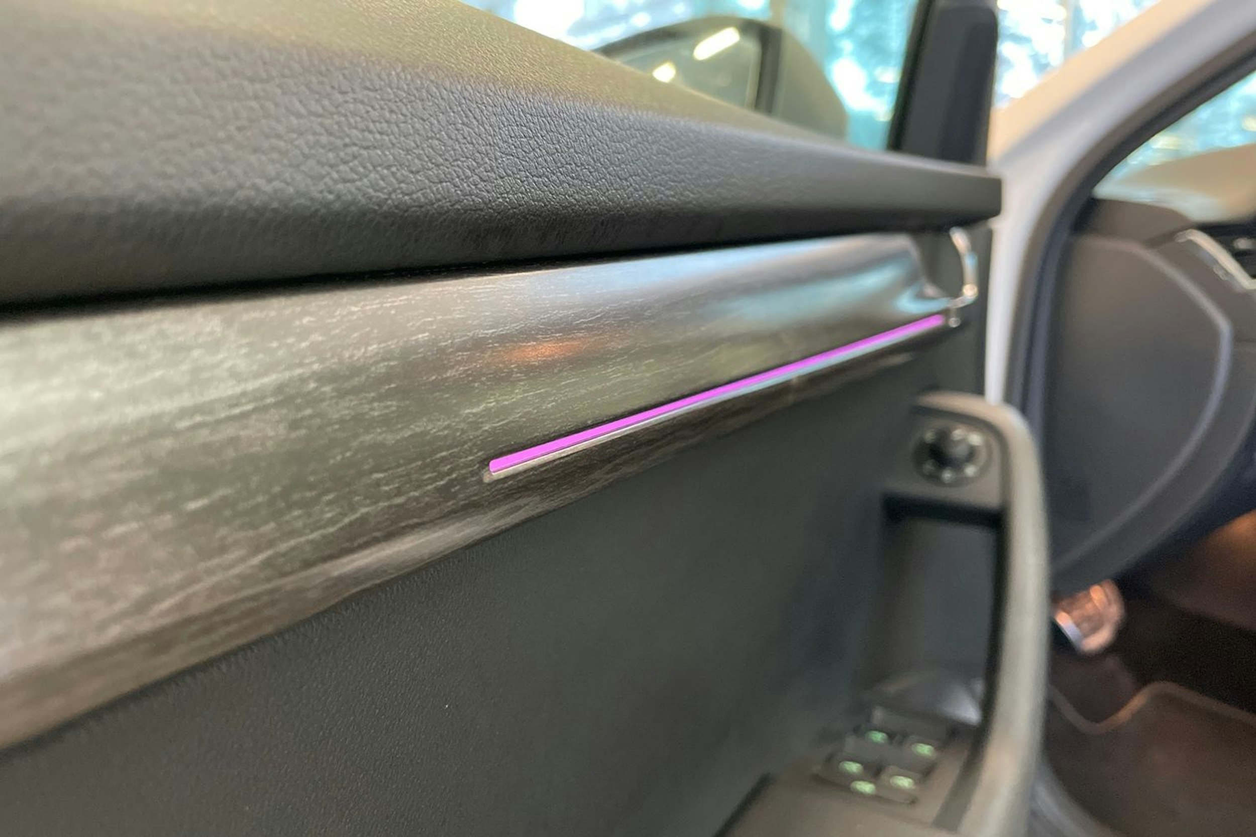 valkoinen Skoda Octavia 2020 kuva 24.