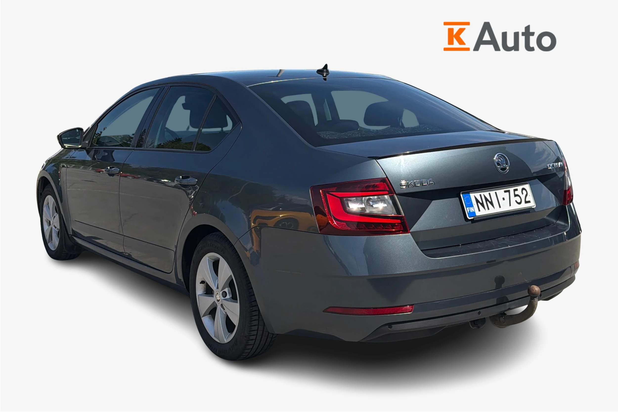 harmaa Skoda Octavia 2020 kuva 2.