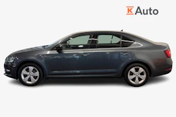 harmaa Skoda Octavia 2020 kuva 5.