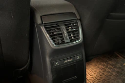 harmaa Skoda Octavia 2020 kuva 14.
