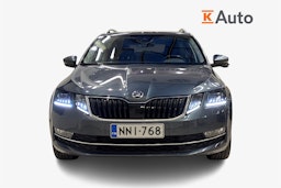 harmaa Skoda Octavia 2020 kuva 5.