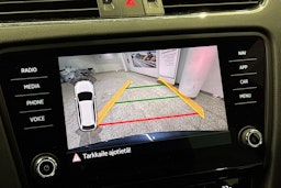 harmaa Skoda Octavia 2020 kuva 23.