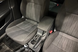 harmaa Skoda Octavia 2020 kuva 25.