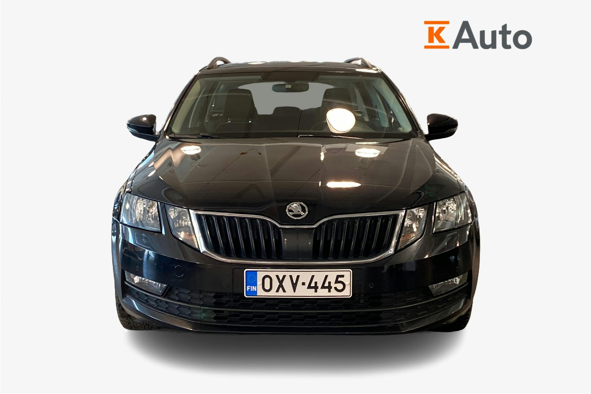Musta Skoda OCTAVIA 2020 kuva 5.