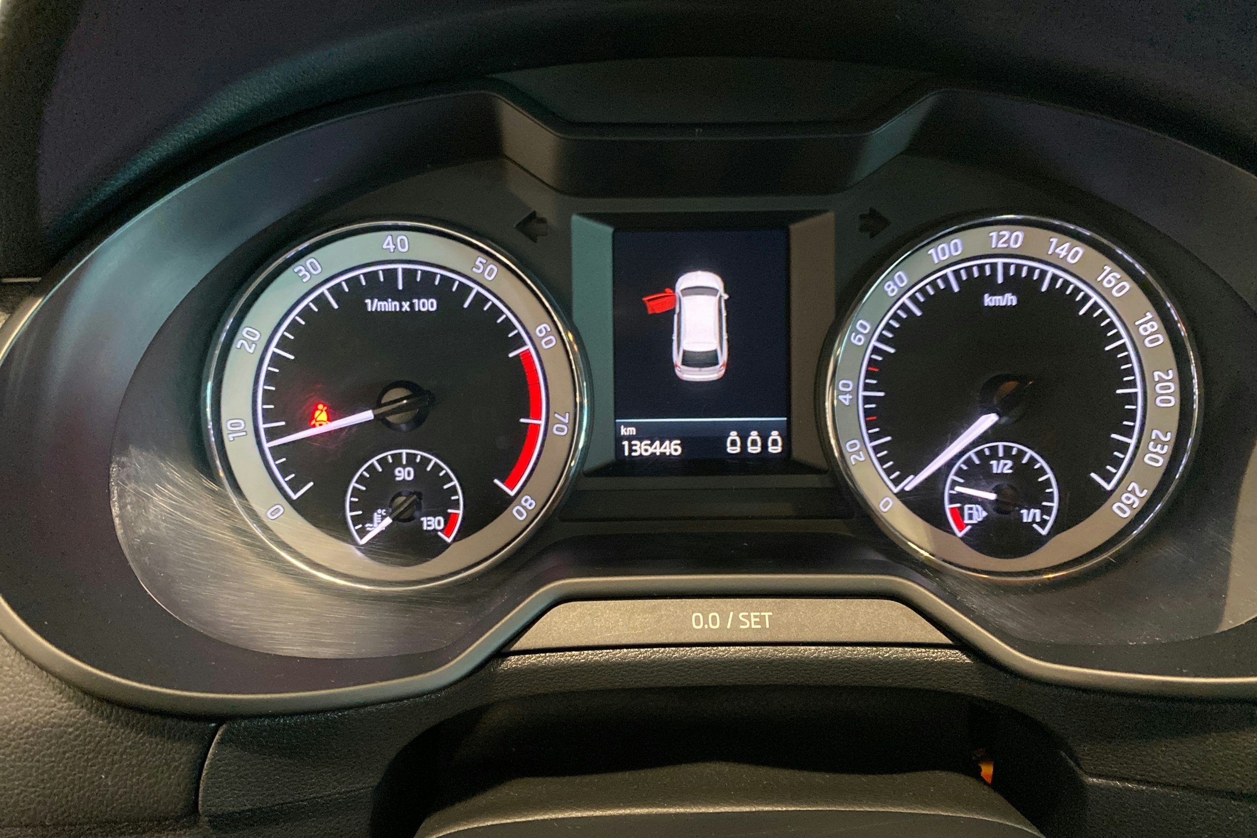 Musta Skoda OCTAVIA 2020 kuva 18.