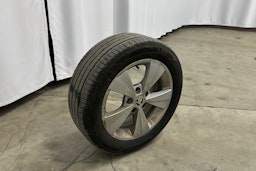 valkoinen Skoda Octavia 2020 kuva 14.