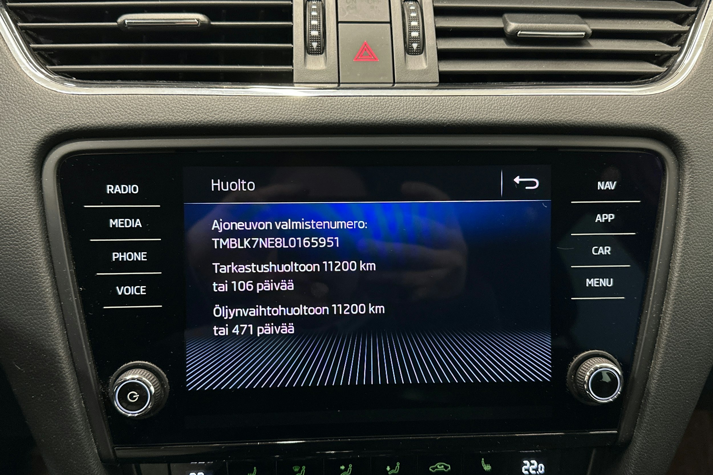 valkoinen Skoda Octavia 2020 kuva 25.