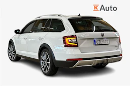 valkoinen Skoda Octavia 2020 kuva 2.