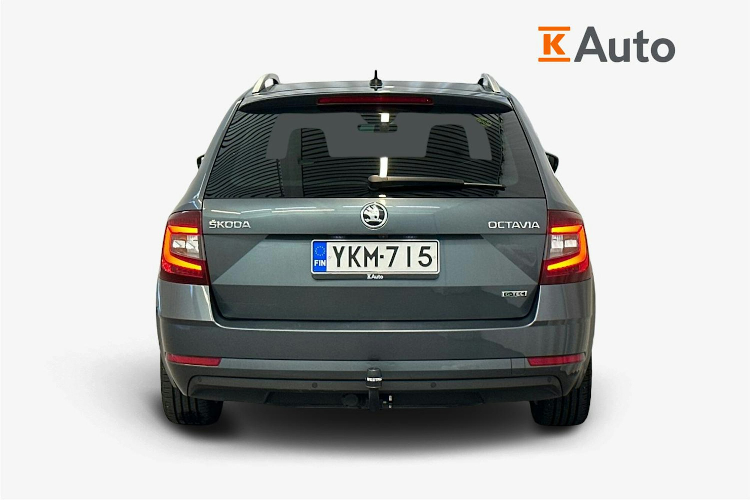 harmaa Skoda Octavia 2020 kuva 3.