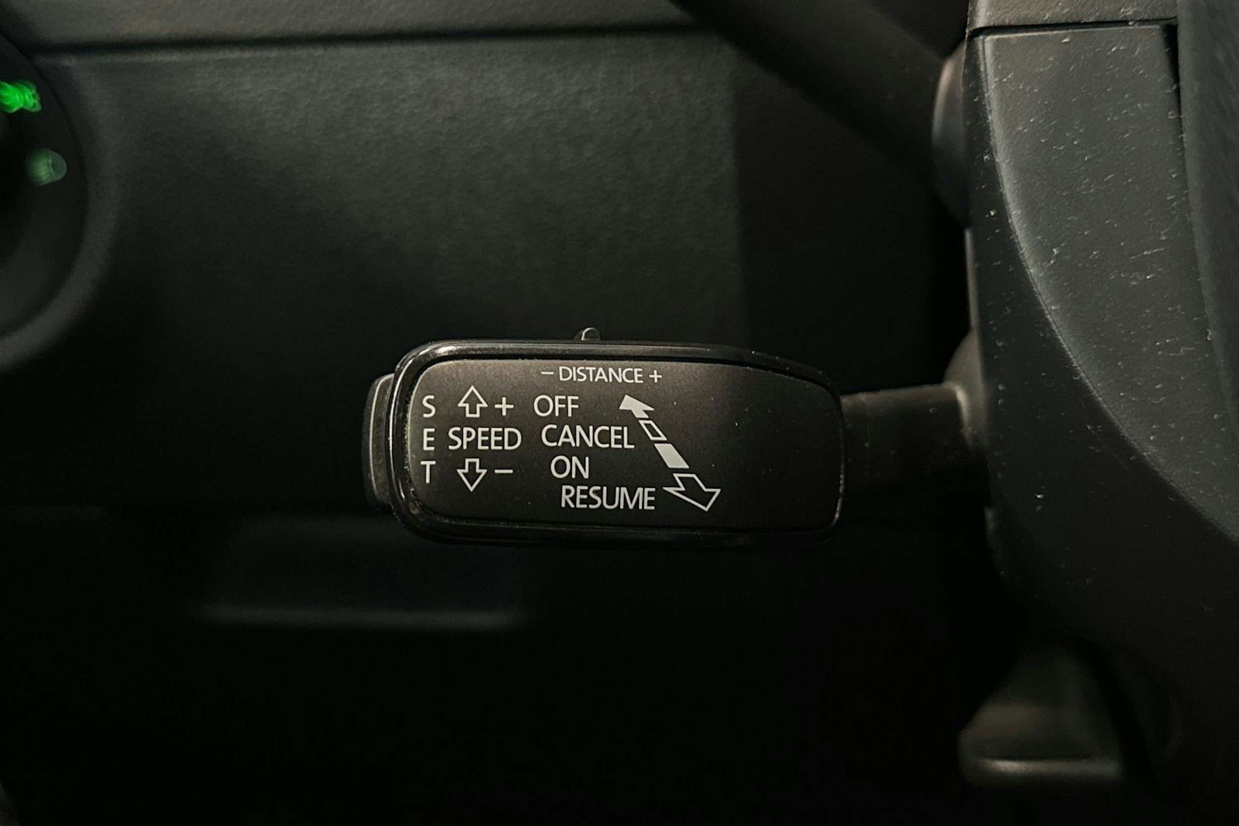 harmaa Skoda Octavia 2020 kuva 21.