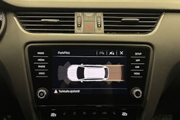 musta Skoda Octavia 2020 kuva 19.