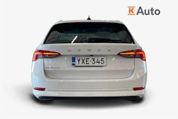 valkoinen Skoda Octavia 2020 kuva 3.