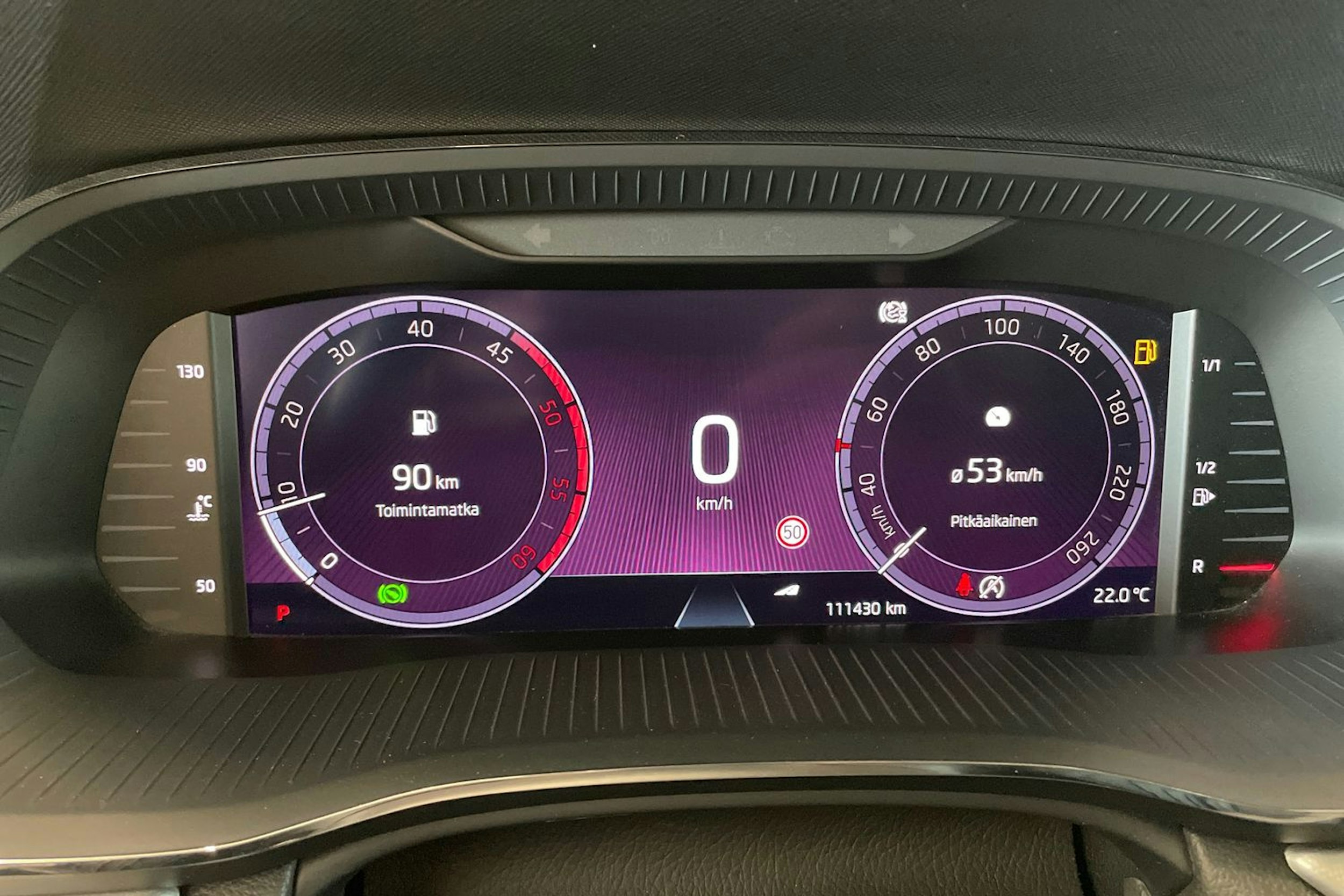 valkoinen Skoda Octavia 2020 kuva 21.